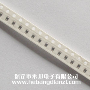 �NƬ늸�0805 820nH